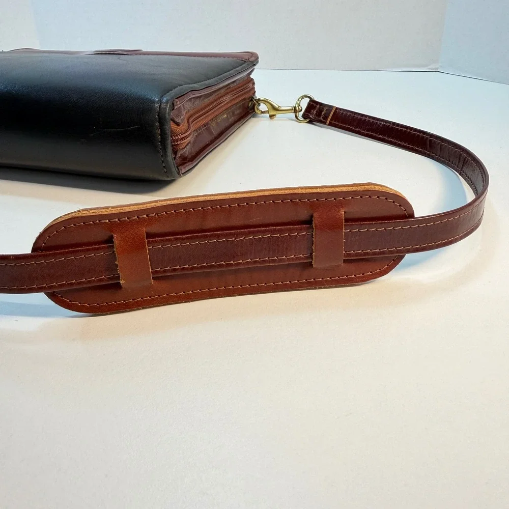 Franklin Covey Classic Planner Black Brown Leather Crossbody Organizer Strap VTG